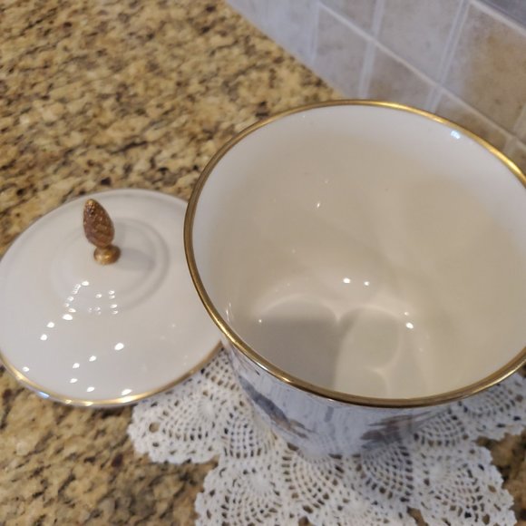 Gotham Norman Rockwell “A Boy and His Dog” Porcelain Candy Dish w/ Lid 4569/9800 - Picture 7 of 8